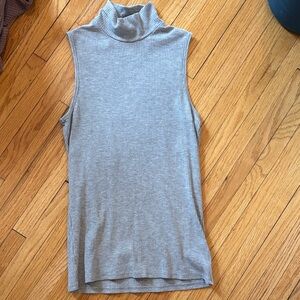 Athleta Sleeveless Gray Turtleneck Top size small